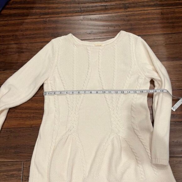 Greige Women's Detailed Poplin Sweater Cream Size Large - Picture 8 of 9